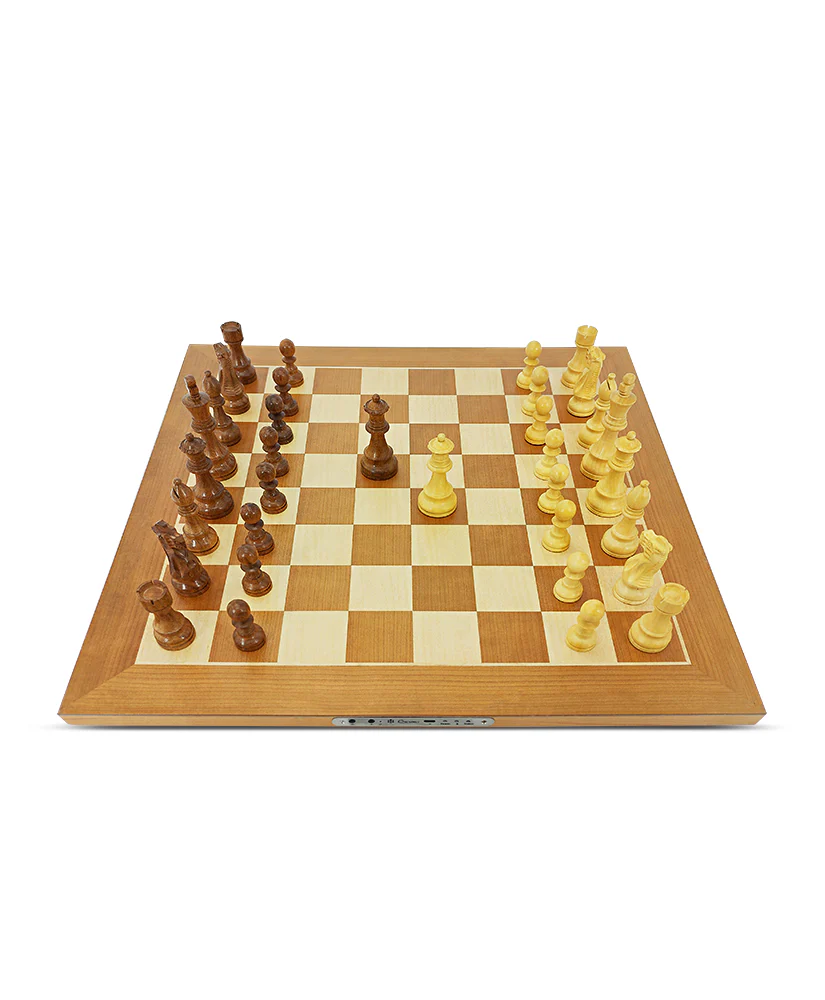 Chessnut Pro without pieces - Image 2