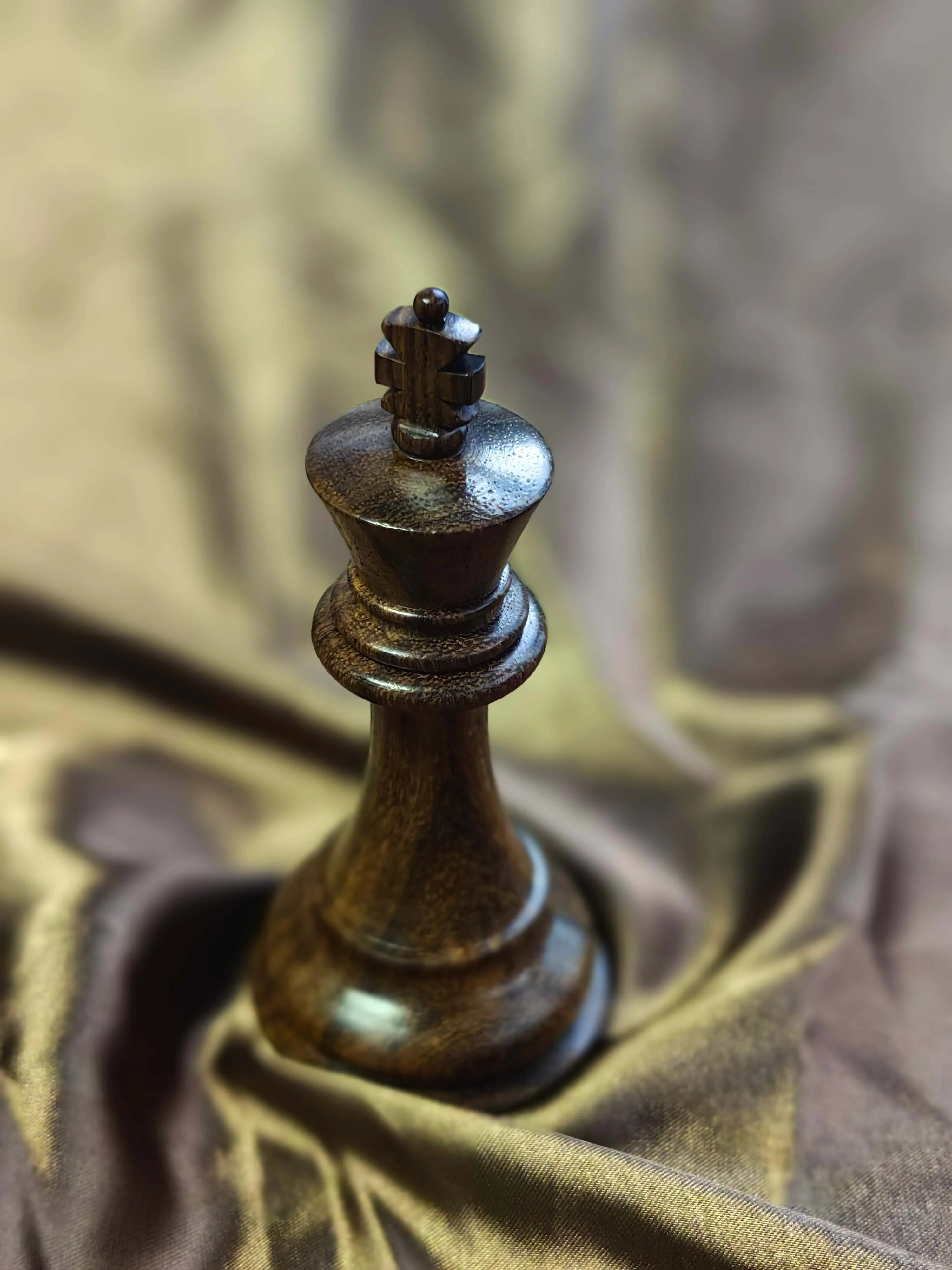Premium whole wooden chess pieces for Chessnut Pro with built-in chip - Image 6