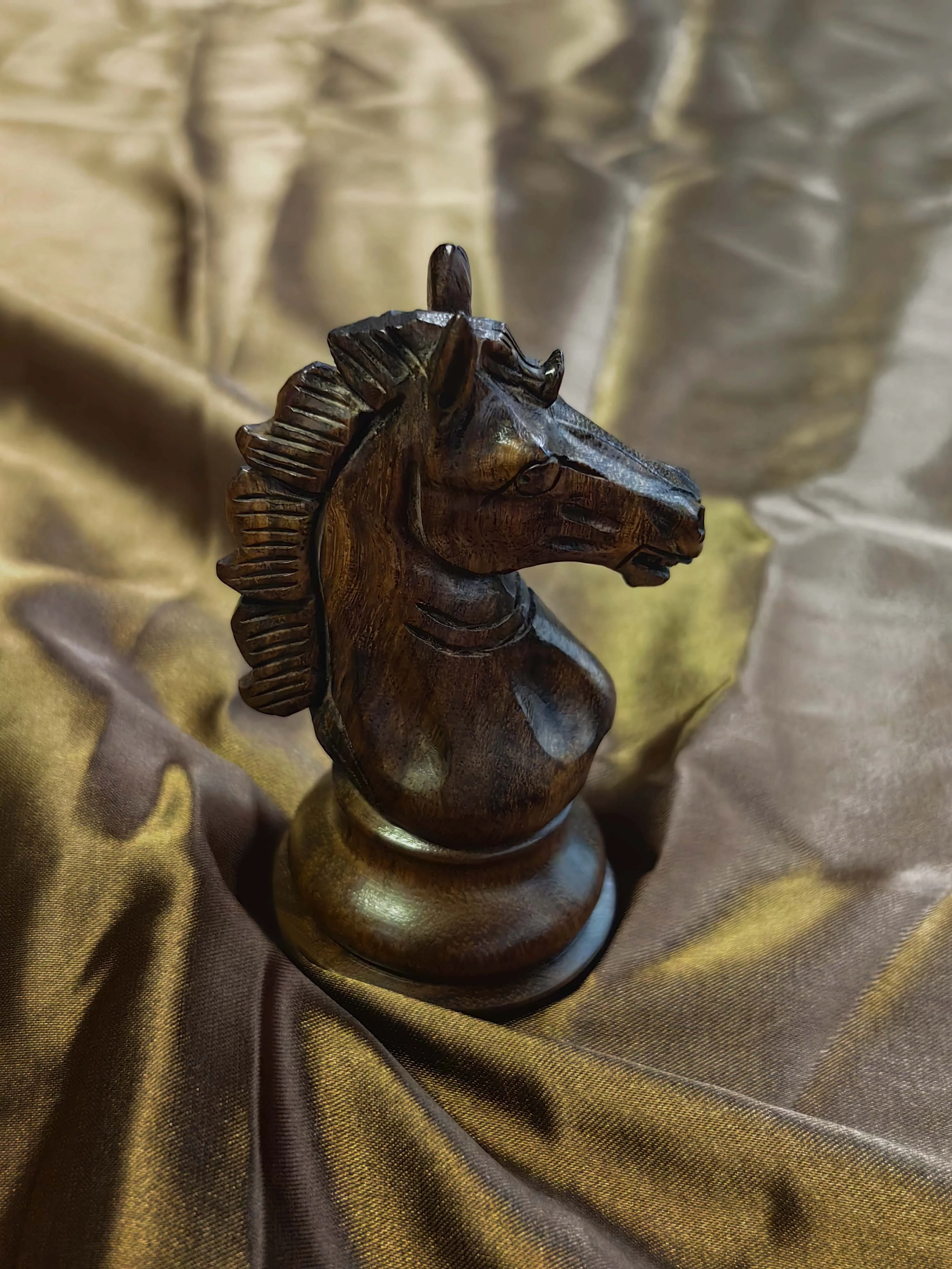 Premium whole wooden chess pieces for Chessnut Pro with built-in chip - Image 7
